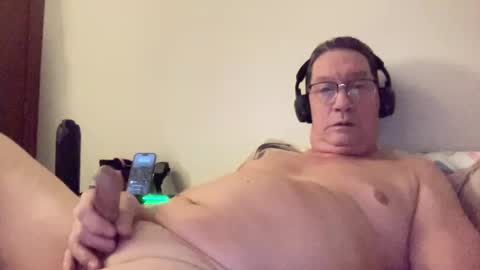 gwashere4u online show from December 29, 3:54 am