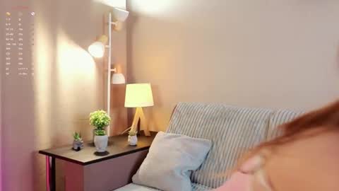 Julia online show from November 7, 1:19 am