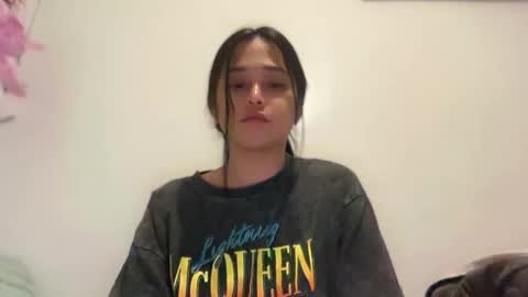 Gwyn online show from February 9, 9:35 am