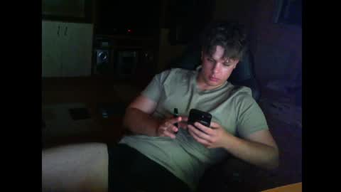 gymguy0505 online show from June 5, 10:37 pm