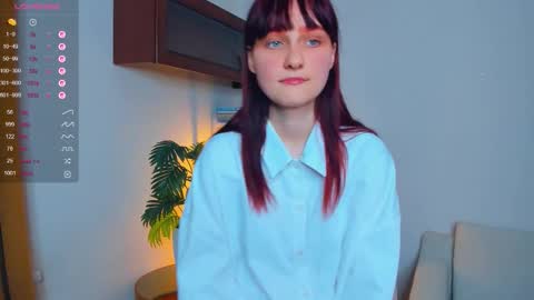 Snapshot of h0lyangel chatting on September 26, 7:11 pm Kelly Lilly online show from September 26, 7:11 pm