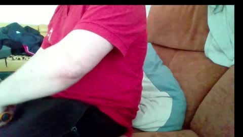 h0mi4u online show from June 7, 4:01 pm