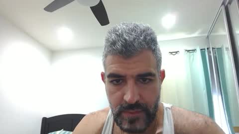 h0nest84 online show from April 18, 4:53 pm