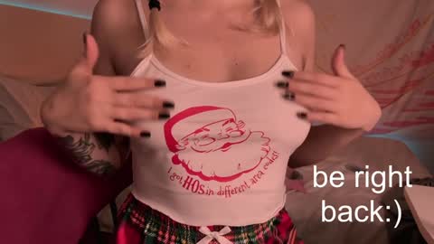 Lana online show from February 2, 8:08 pm