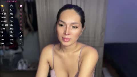 Camila online show from November 15, 1:18 am