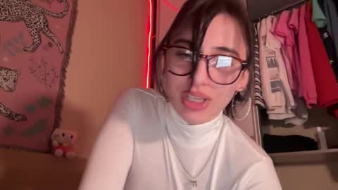 Helga online show from April 22, 5:20 pm