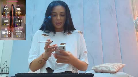 Hailey online show from October 22, 6:27 am