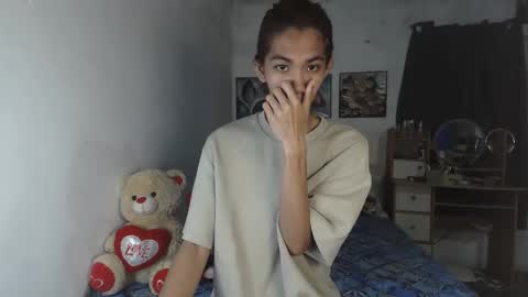 hailey_sweetcum77 online show from March 17, 2:16 am