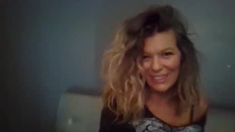 Hailey online show from October 31, 5:24 pm