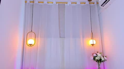 Haily online show from April 4, 7:54 pm