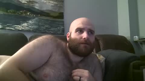 Hairiest Bear online show from January 26, 4:09 am