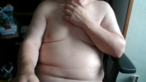 hairyarmpit_lover_1970 online show from June 15, 5:32 am