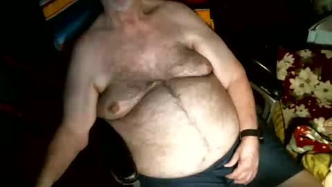 hairybear813 online show from August 2, 2:13 am