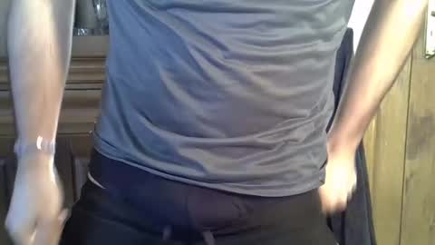 Snapshot of hairydaduncut chatting on December 14, 2:21 pm hairydaduncut online show from December 14, 2:21 pm