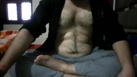 Hairyguy121 online show from February 14, 7:22 am