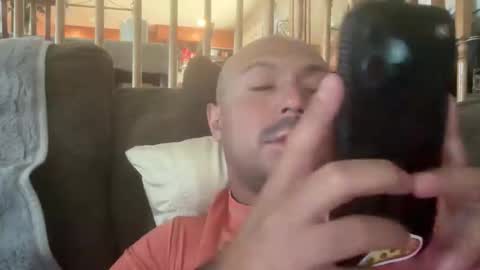hairyman30000 online show from June 3, 1:08 am