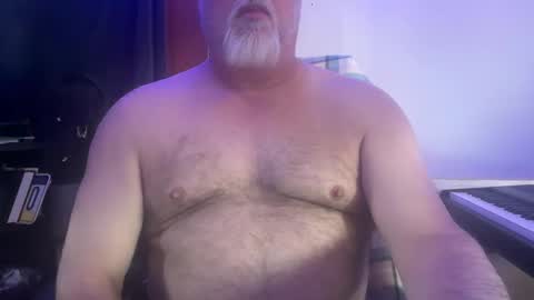 hairynudist1967 online show from April 8, 4:10 pm