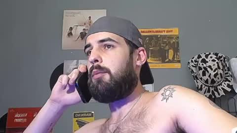 HairyRobXxX online show from February 26, 11:30 pm