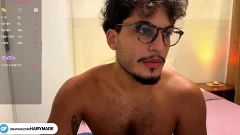 hairy and short online show from March 29, 9:38 pm