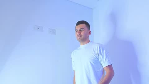 hamiltong12 online show from January 18, 3:15 am