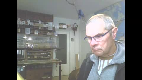 Prefer men 80 online show from February 16, 9:38 pm