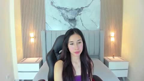 Hana online show from November 19, 3:50 am