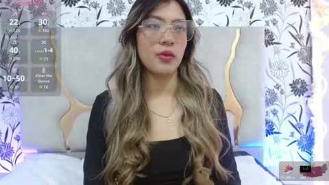 hanaa_tay online show from October 6, 11:28 am