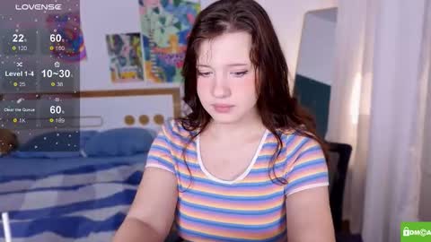 hanahwoods online show from November 20, 1:37 am