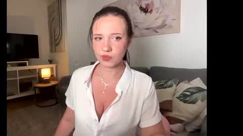 hanahwoods online show from June 22, 12:17 am