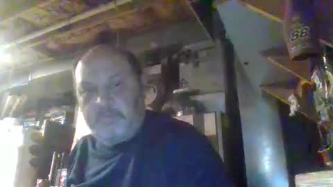 naked man online show from November 17, 3:42 am