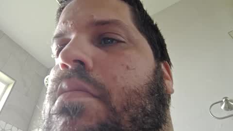 handsomedaddy198923 online show from October 16, 7:24 pm