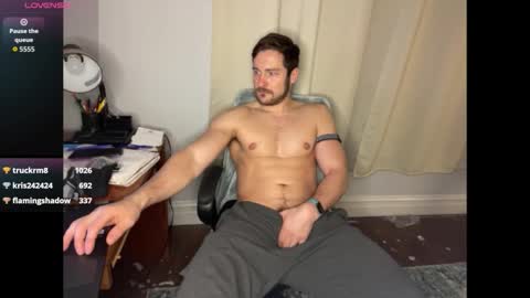 handsumhung online show from March 7, 11:49 pm