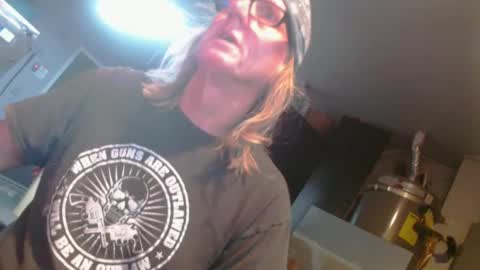 Handystudman online show from February 16, 3:16 pm