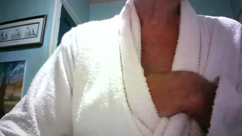 handymanforyou177322 online show from July 11, 10:35 pm