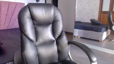 Hanna online show from November 20, 7:33 pm