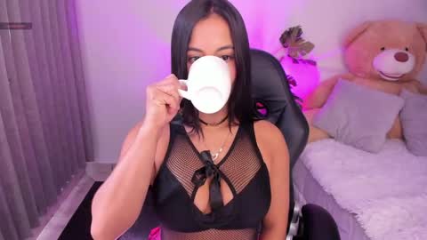 hanna online show from April 12, 3:05 pm