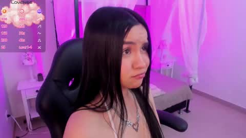 Snapshot of hanna__becker chatting on September 30, 3:39 am hanna  online show from September 30, 3:39 am