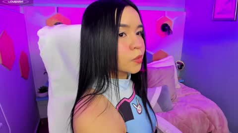 Snapshot of hanna__becker chatting on January 24, 3:54 am hanna  online show from January 24, 3:54 am