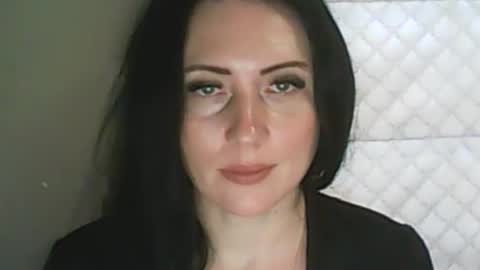 Hanna Qween online show from December 4, 9:53 am