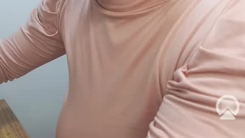 Anna online show from February 13, 2:52 pm