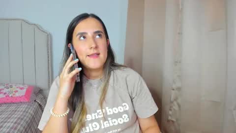 Hanna online show from December 4, 9:36 pm