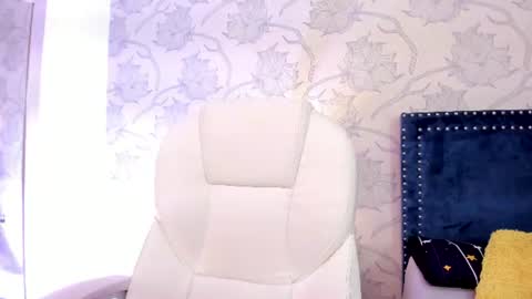    online show from July 14, 6:13 pm