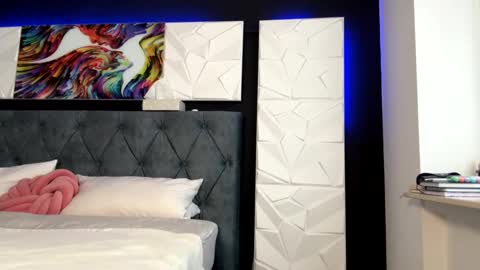 hannah_nvrst online show from January 21, 1:11 pm