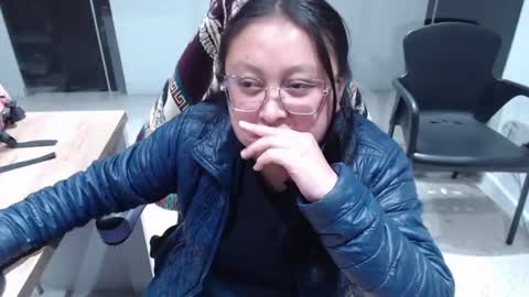 Hannah online show from July 7, 4:47 am