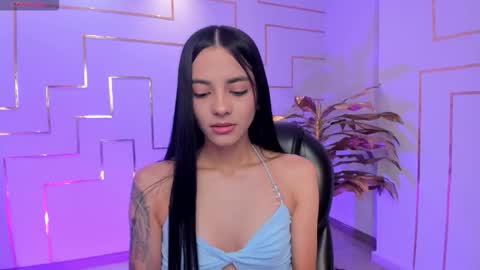 Snapshot of hannahjamesx chatting on September 9, 5:46 pm HANNAH J online show from September 9, 5:46 pm