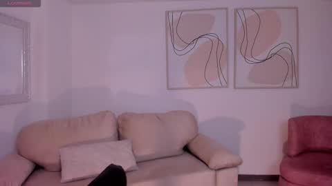 Snapshot of hannahjamesx chatting on October 5, 4:58 pm HANNAH J online show from October 5, 4:58 pm