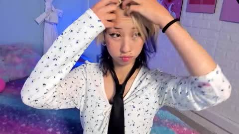 Hannah online show from November 10, 12:08 pm