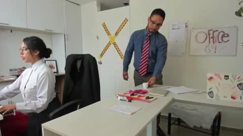 Happer Quinn  Mr Hale online show from November 23, 7:34 pm