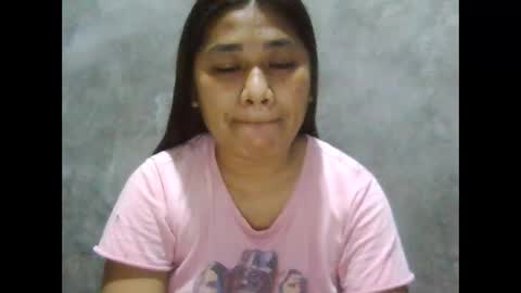 happy00725310 online show from December 20, 2:59 pm