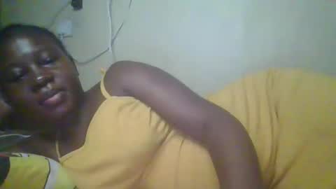 Snapshot of happy_dimple chatting on October 23, 9:37 pm happy_dimple online show from October 23, 9:37 pm
